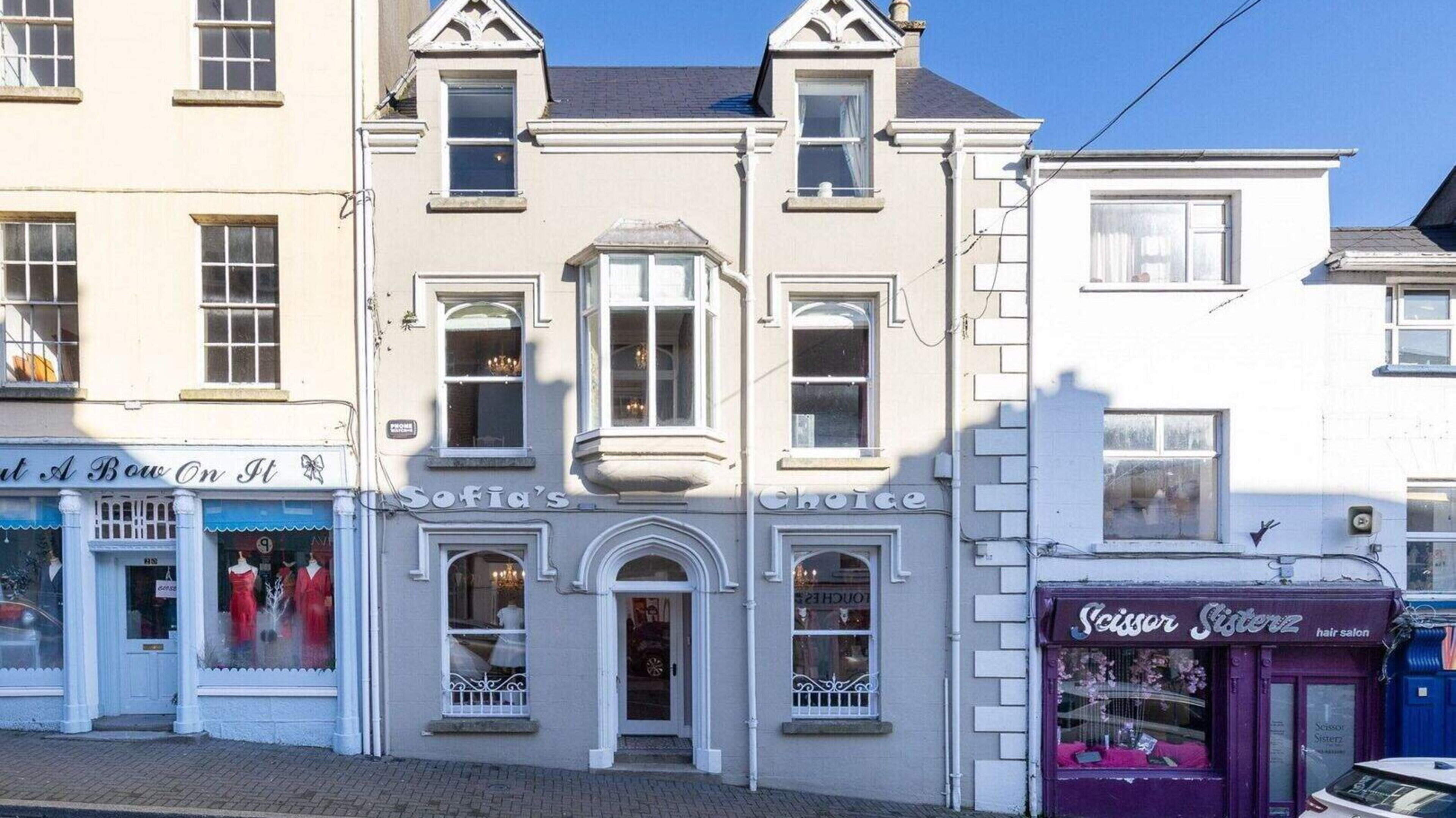 Asking price for popular Wexford clothes shop with apartment slashed by over €300,000